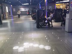 -一兆韦德健身(浦东万达会所)