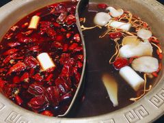 麻辣菌菇锅底-麻辣英雄重庆火锅(常平店)