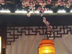 -荷塘秋月·本帮江浙菜(国权路店)