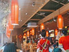 大堂-野山舂·贵州现舂酸汤火锅(鸿通城店)