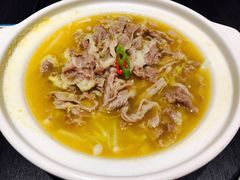 酸汤肥牛-鹊玥·粤菜小馆(汇智国际商业中心店)
