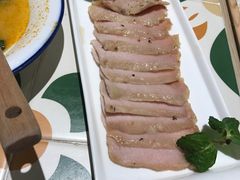 -越弥越南传统美食馆