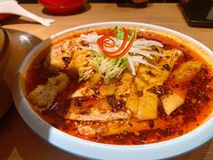 魔幻朋克棒棒鸡-山城外·非遗酸菜鱼(蜀都万达店)