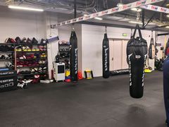 -FIGHTMAN格斗俱乐部(长宁临空店)