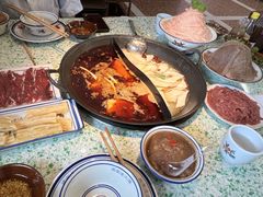 -鸿姐老火锅(疁城新天地店)
