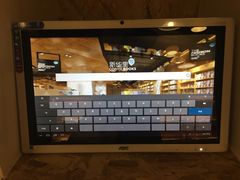 -新华里咖啡书吧(新华书店小寨店)