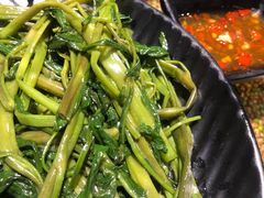 豆豉鲮鱼油麦菜-潮十三潮汕砂锅粥(高新四路大都荟店)