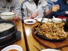 铁板土豆煎牛肉-长寿参鸡汤(朝韩风情街店)