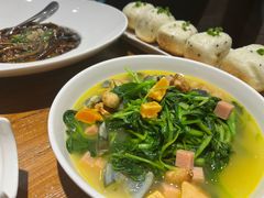 -金枝玉叶上海人家食府(三里河店)