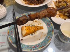 -汗腾格里·风味餐厅(新疆驻京办店)