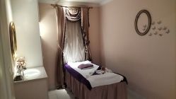 -蕾蕾美颜美容美体