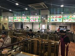 大堂-马记伊源斋涮肉·清真菜(潘家园古玩市场店)