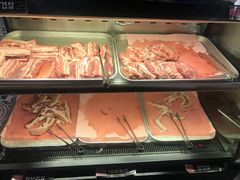 -江南猪肉商会无限续吃(弘大店)
