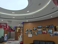 -雅悦齿科(顾村公园店)
