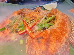 傣族香茅草烤罗非鱼-雀舞·私食(凯德店)
