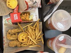 -肯德基(渔阳店)