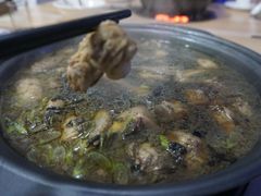-独一家豆花庄铁锅炖