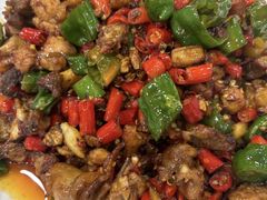 特色双椒辣子鸡-酸婆娘江湖川菜(紫竹路店)