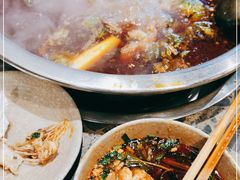 -肖肖酸萝卜鱼火锅(总店)