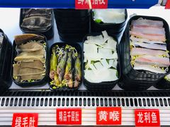 -钢管厂五区小郡肝串串香(南山店)