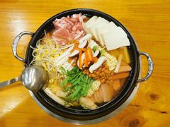 部队火锅-咕咕站韩国料理(紫金港店)
