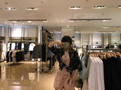 -百盛(莘庄店)