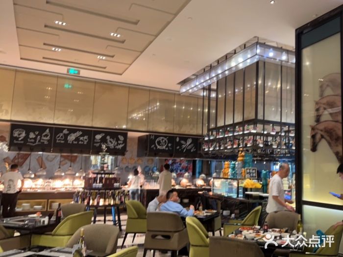 富力万达文华酒店·海鲜自助大堂图片