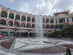 -佛罗伦萨小镇广佛名品奥特莱斯(疏港路店)