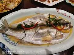 清蒸白鱼-王四酒家苏帮菜馆(观前店)