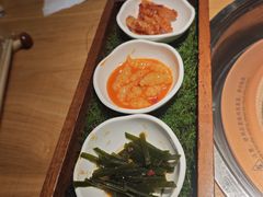 -一朵菌·野生菌探索家火锅(南亚店)