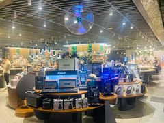 -LOL原创生活概念店(K11购物艺术中心店)
