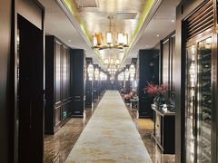 -RIVIERA 松鹤楼(外滩店)