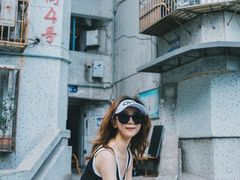 -白象居