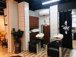 -TIGERBARBERSHOP 老虎男士理发店