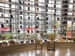 -新华书店(市民中心店)