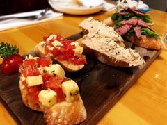 三色面包托-TIAGO HOME KITCHEN(王府中环店)