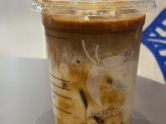 -瑞幸咖啡(7号国际商业中心店)