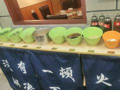 -超越炭火牛蛙火锅鸡(河东店)
