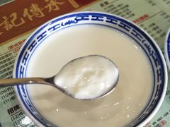 -赵记传承特色牛奶甜品(泉城广场店)