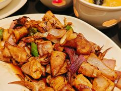 -五谷丰登农家院·地道胶东菜·海鲜烧烤(威海店)