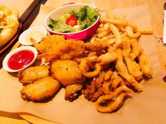 -必胜客(中大银泰店)