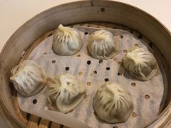 蟹黄包-老正兴菜馆(福州路店)