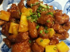 菠萝里脊-蜜桃餐厅·江浙融合菜(荟聚购物中心店)