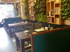 大堂-小桂林烧鸽子
