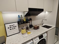 -同济大学(地铁站)