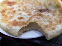 萝卜丝馅饼-聚德华天护国寺小吃(甜水园店)