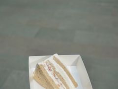 白桃乌龙切块蛋糕-沁屋面包店(人民东路店)