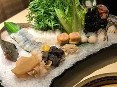 -余欢领鲜火锅(新街口店)