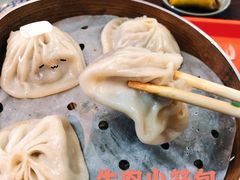 牛肉小笼包-老新隆牛肉锅贴(新街口店)