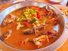 杂鱼锅仔-红灯笼姥姥饭店·江景餐厅